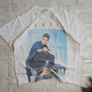 Title: vintage y2k Justin Bieber graphic tee shirt